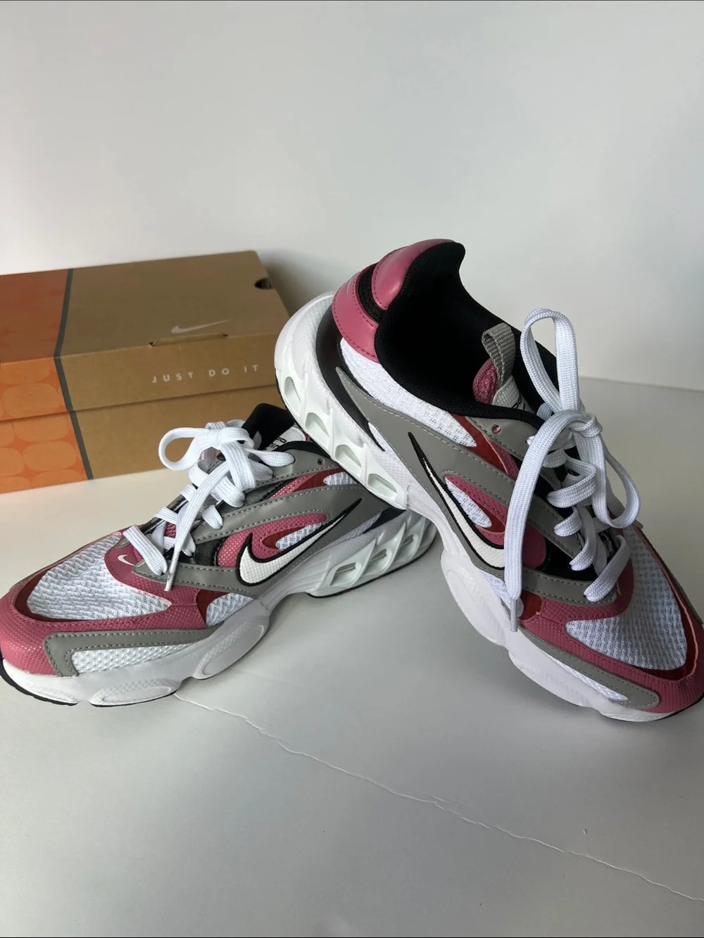 Nike Zoom Air Pink, White & Gray Running Sneakers